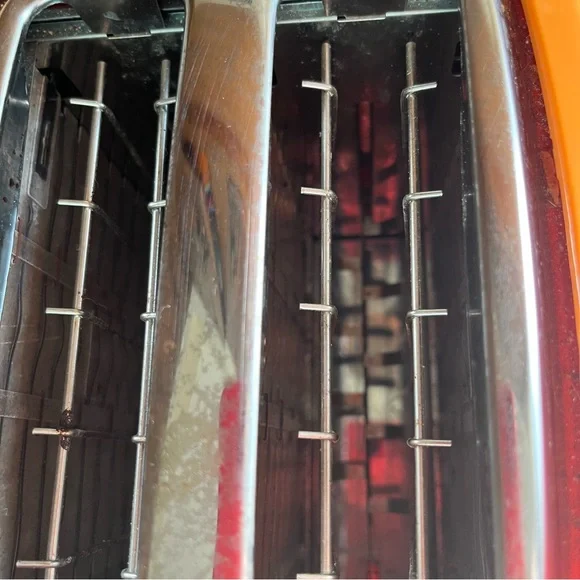 RARE KitchenAid Tangerine Two Slot Toaster KTT340TG0 - Picture 9 of 11